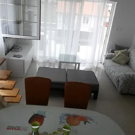 Apartment Daisy Zadar